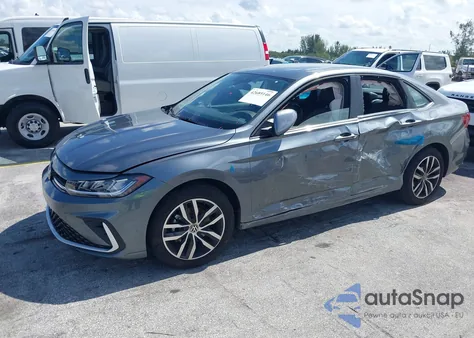 2025 Volkswagen Jetta 1.5T Se из США, поврежденный, VIN 3VWEX7BUXSM019131